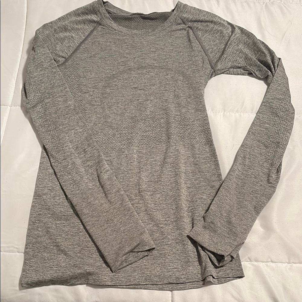 Lululemon Swiftly long sleeve top